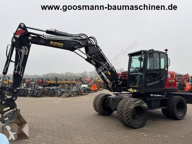 Escavatore Yanmar B110W