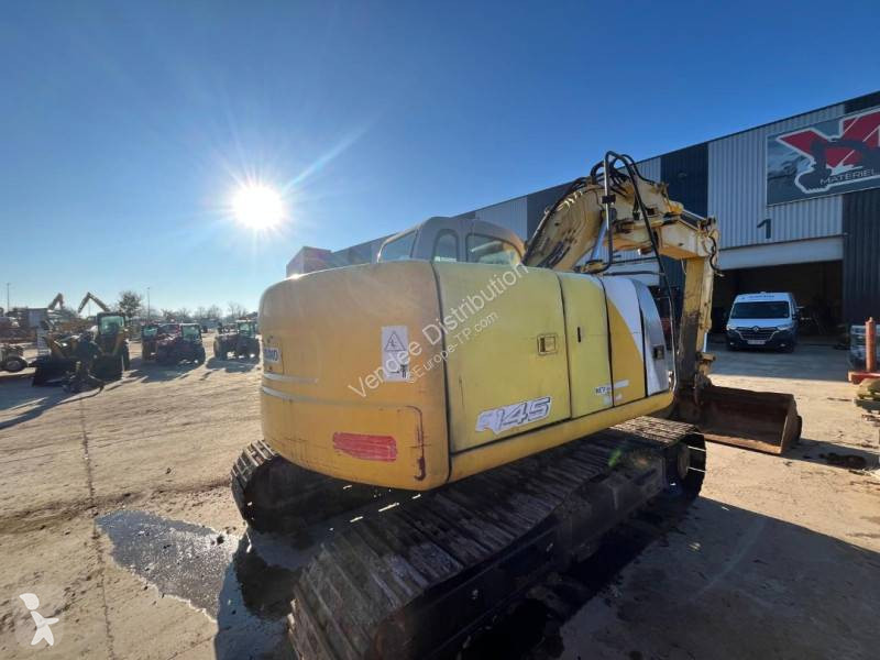 Pelle New Holland