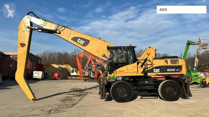 Escavatore Caterpillar D 4X4