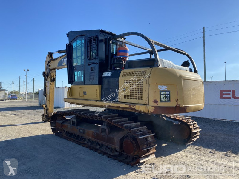 Escavatore Caterpillar 2 FM