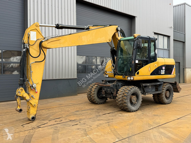 Graafmachine Caterpillar D