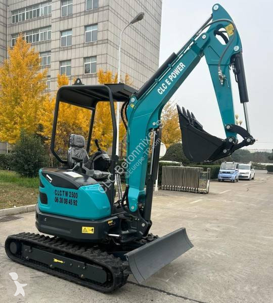 Rýpadlo CLC 2.6T