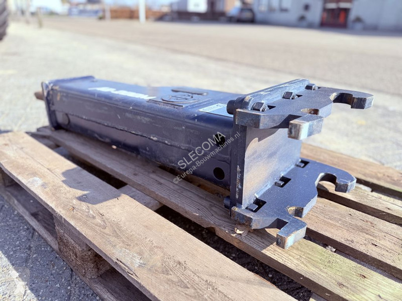 جرافة SH 200 M Sloophamer 1500 / 3000 kg