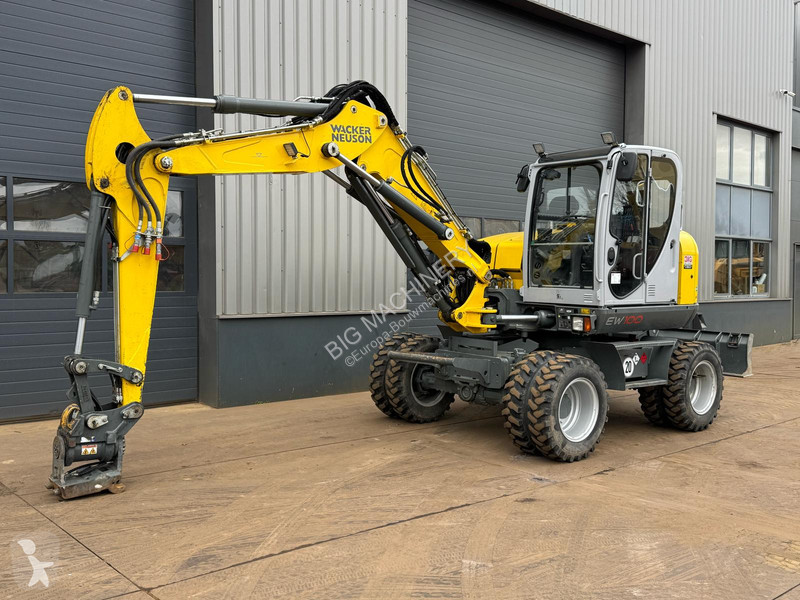 Excavadora Wacker Neuson EW100 E06-03