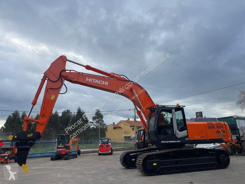 Excavadora Hitachi LC-3