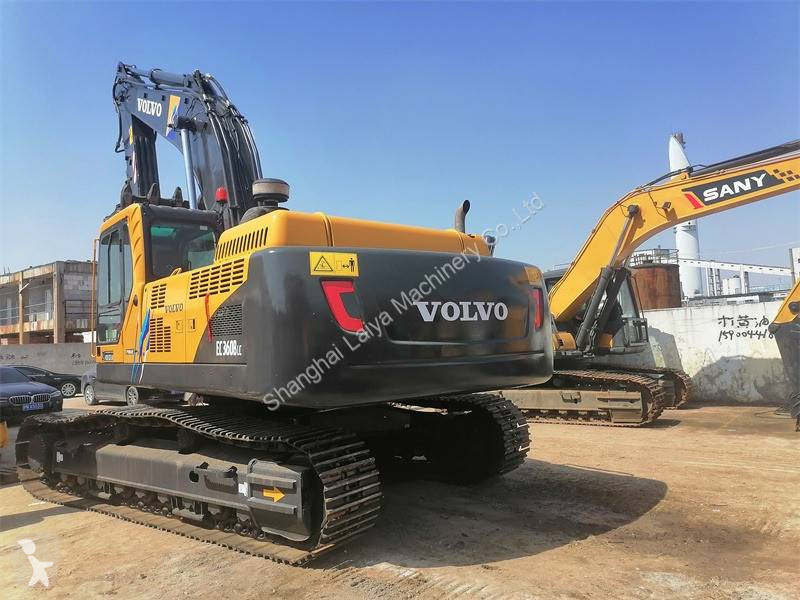 Excavadora Volvo EC360