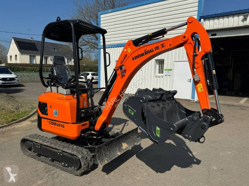 Escavadora Lonking CDM6016
