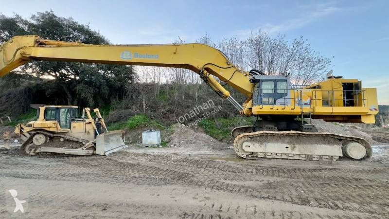 Escavadora Hitachi