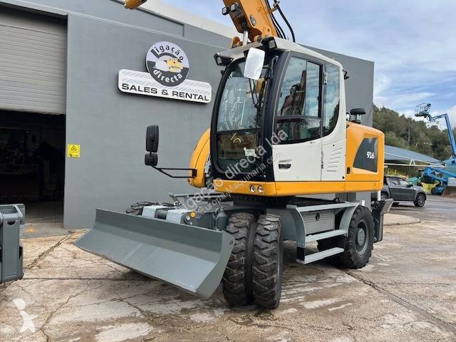 Escavadora Liebherr 916 compact