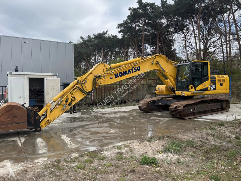 Escavadora Komatsu LC-11 tracked excavator,...