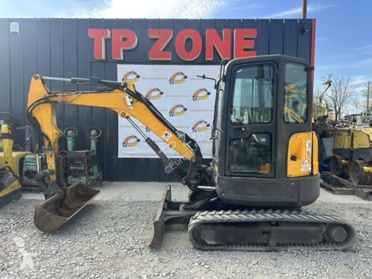 Escavadora Bobcat e35 cabine à 20500 € ht