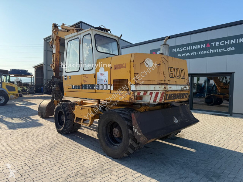 Escavadora Liebherr