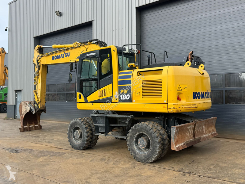 Graafmachine Komatsu -11