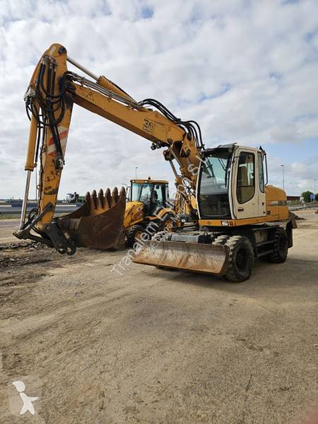 Escavatore Liebherr