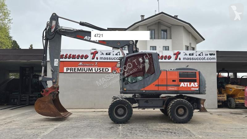 Excavator Terex