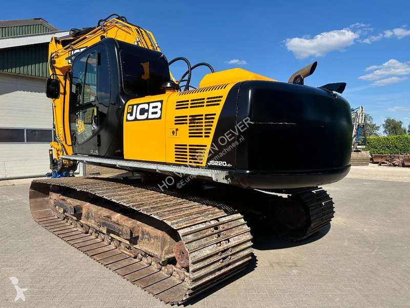 Excavator JCB