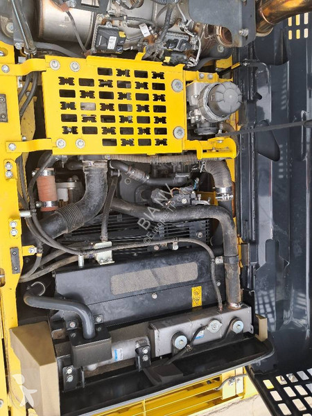 Escavadora Komatsu I-11