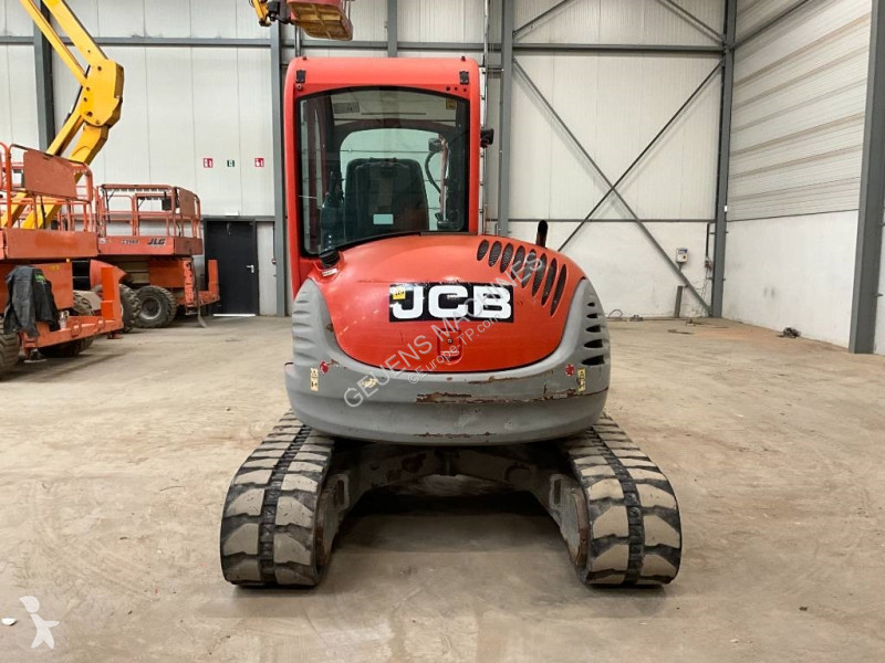 Excavator JCB