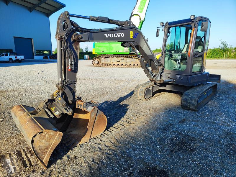 Lopatový nakládač Volvo ECR50F
