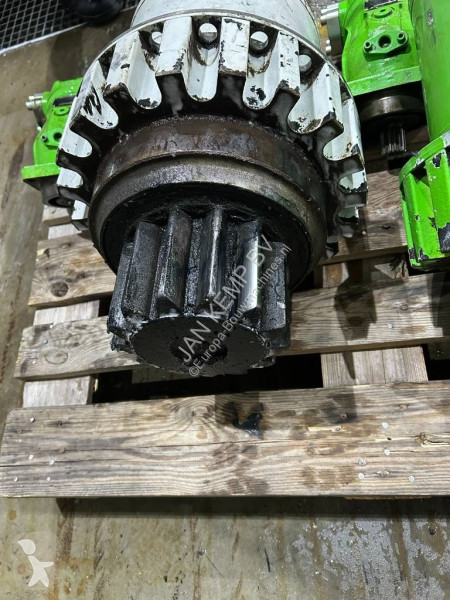 Excavator Sennebogen 155127 Swing Gearbox...