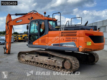 Excavadora de cadenas Doosan