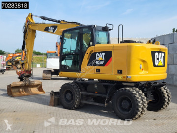 Excavadora de ruedas Caterpillar