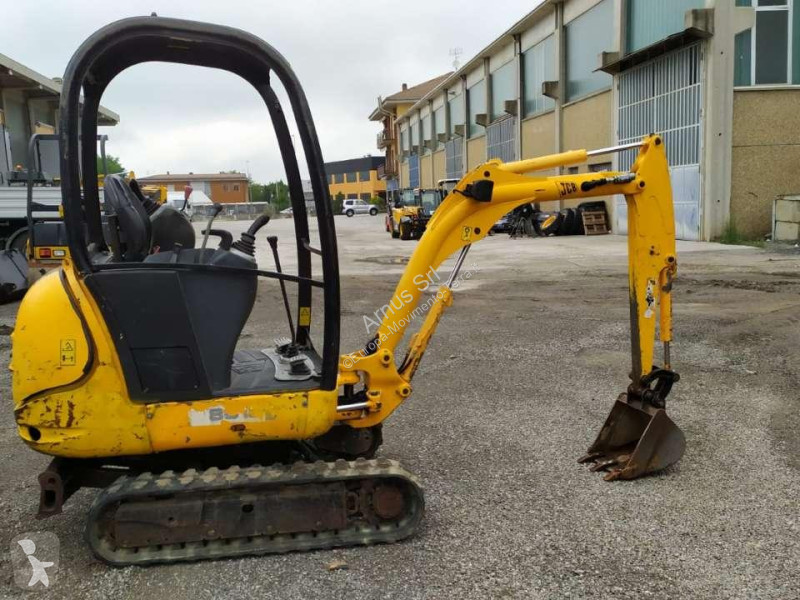 Escavatore JCB
