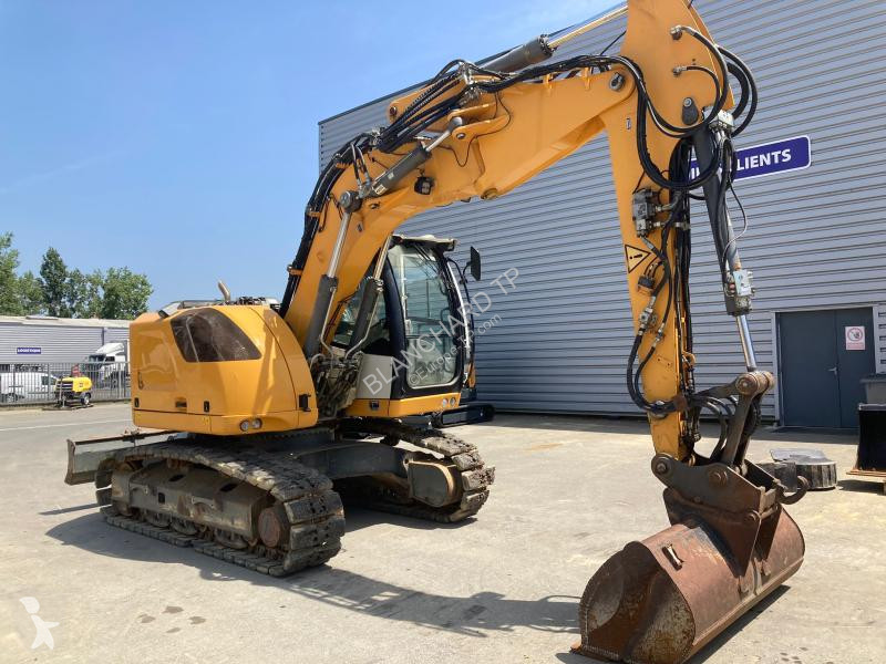 Escavadora Liebherr R COMPACT