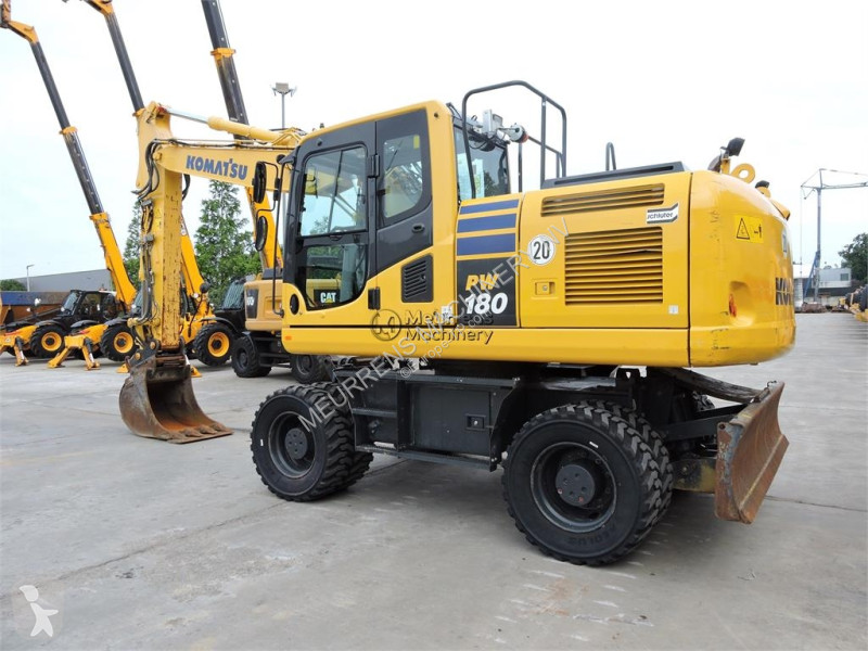 جرافة Komatsu -10 German+New tyres
