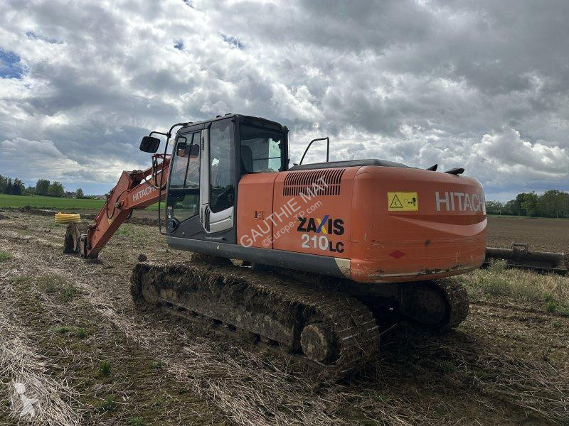 Escavadora Hitachi