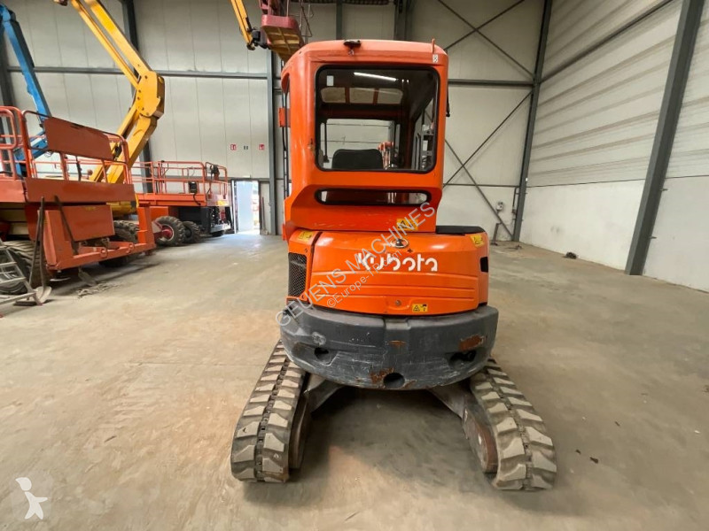 Excavadora Kubota U 35-3 A 3