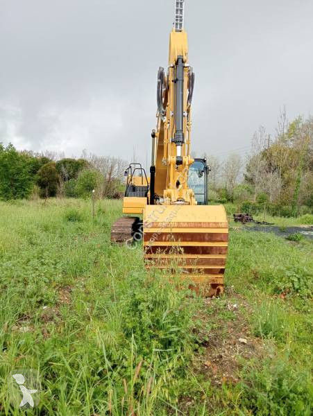 Excavator Caterpillar GC