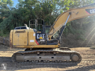 Escavatore cingolato Caterpillar