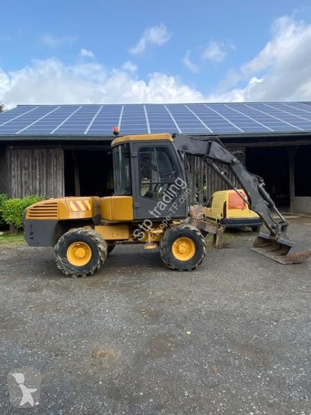 Excavator Mecalac