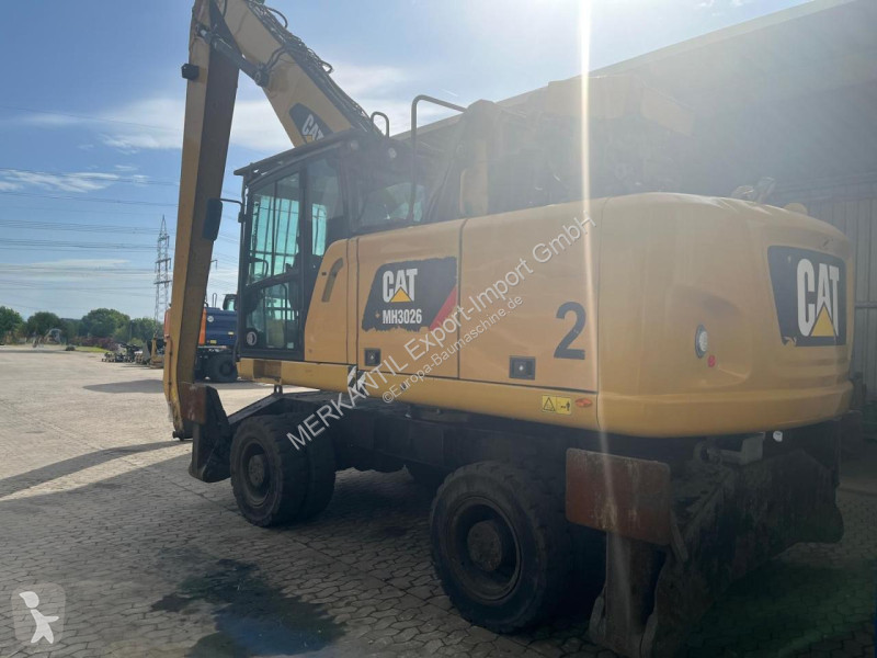 Graafmachine Caterpillar MH3026