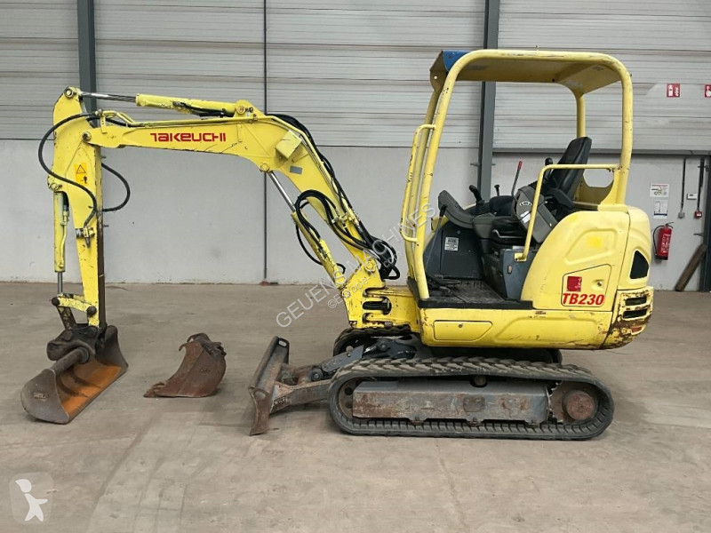 Skovl Takeuchi 230