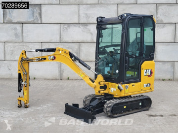 Miniexcavadora Caterpillar nueva