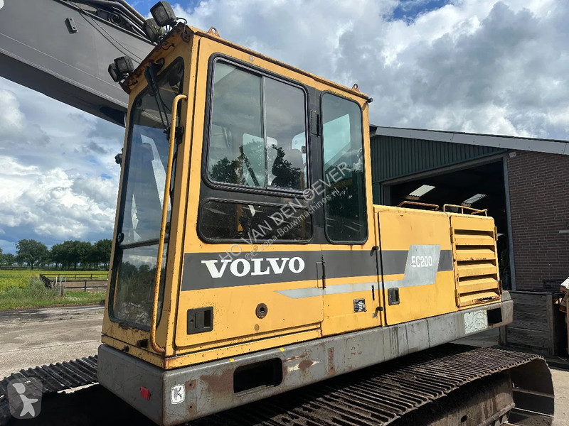 Graafmachine Volvo EC200