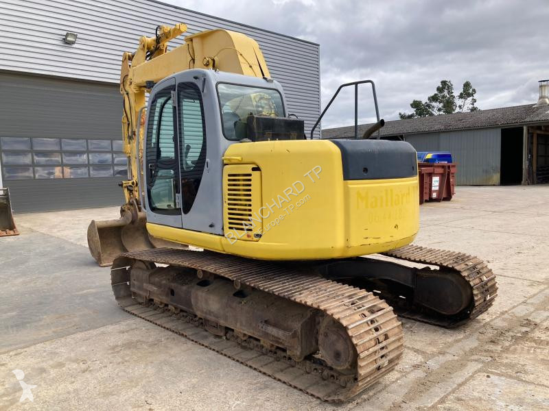 Escavadora Kobelco  E135SR