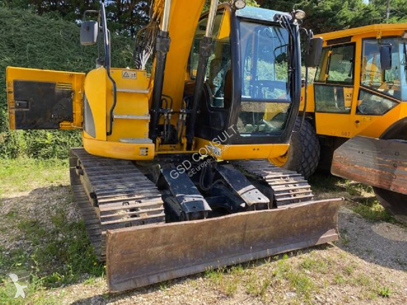 Pelle JCB