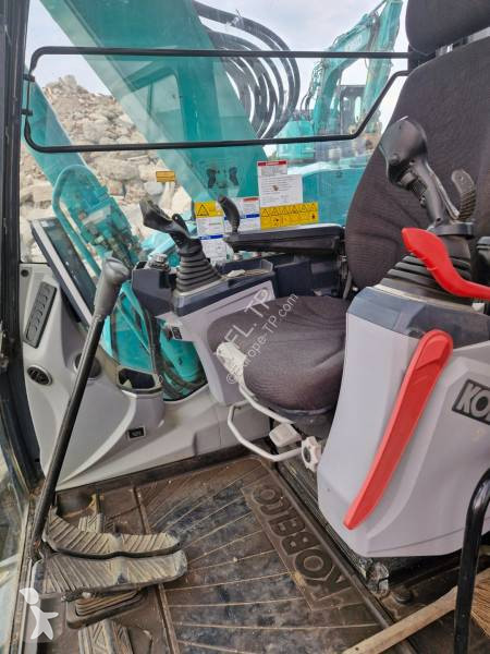 Excavadora Kobelco Sk75  sr7