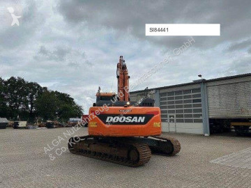 Excavadora de cadenas Doosan