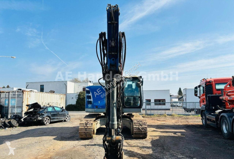 Escavadora Liebherr