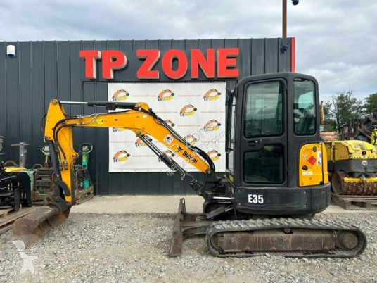 Lopatový nakládač Bobcat e35 cabine à 23500 € ht