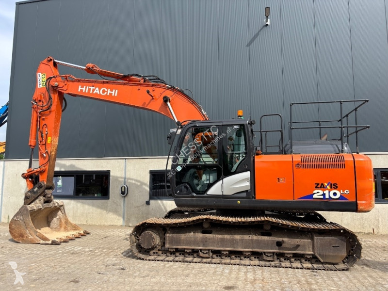 Excavadora Hitachi ZX 210 LC-6 -