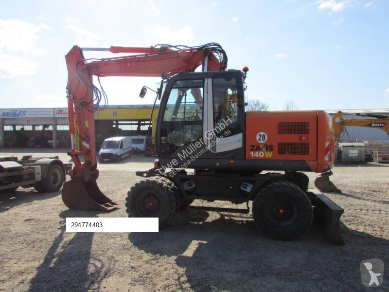 Escavadora Hitachi W-3 Mobilbagger 45.000 EUR /...