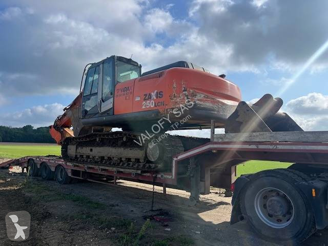 Lopatový nakládač Hitachi ZX250LCN-3