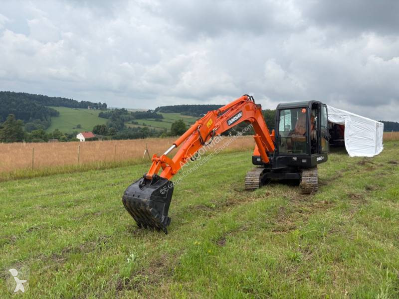Graafmachine Doosan DH-60 and DH-55