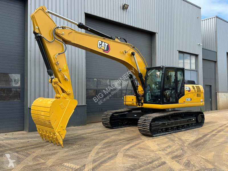 Excavadora Caterpillar 3