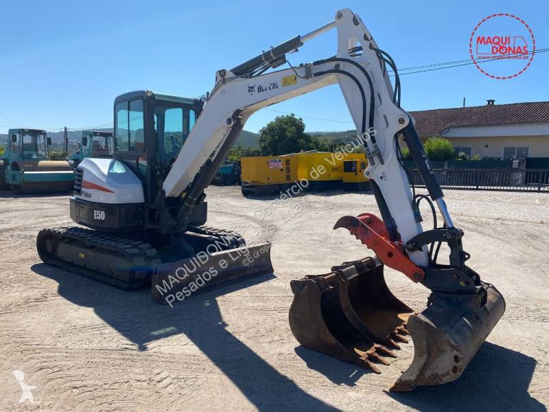 Escavadora Bobcat